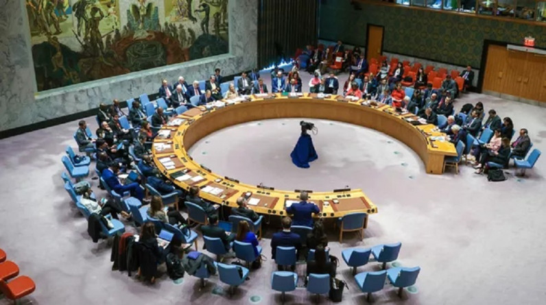 مصر وفرنسا والأردن يطالبون بالتنفيذ الكامل لقرارات مجلس الأمن في غزة